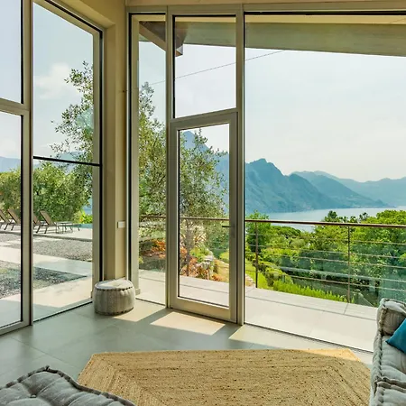 Villa Gau' By Interhome Riva di Solto