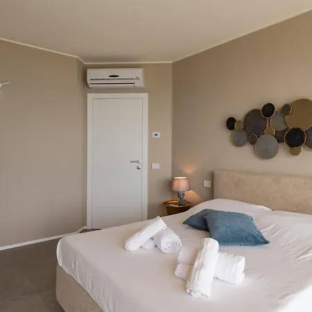 Gau' By Interhome * Riva di Solto
