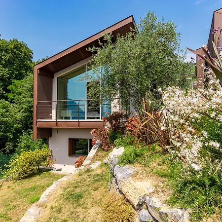 Gau' By Interhome Riva di Solto