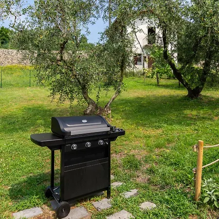 Gau' By Interhome * Riva di Solto